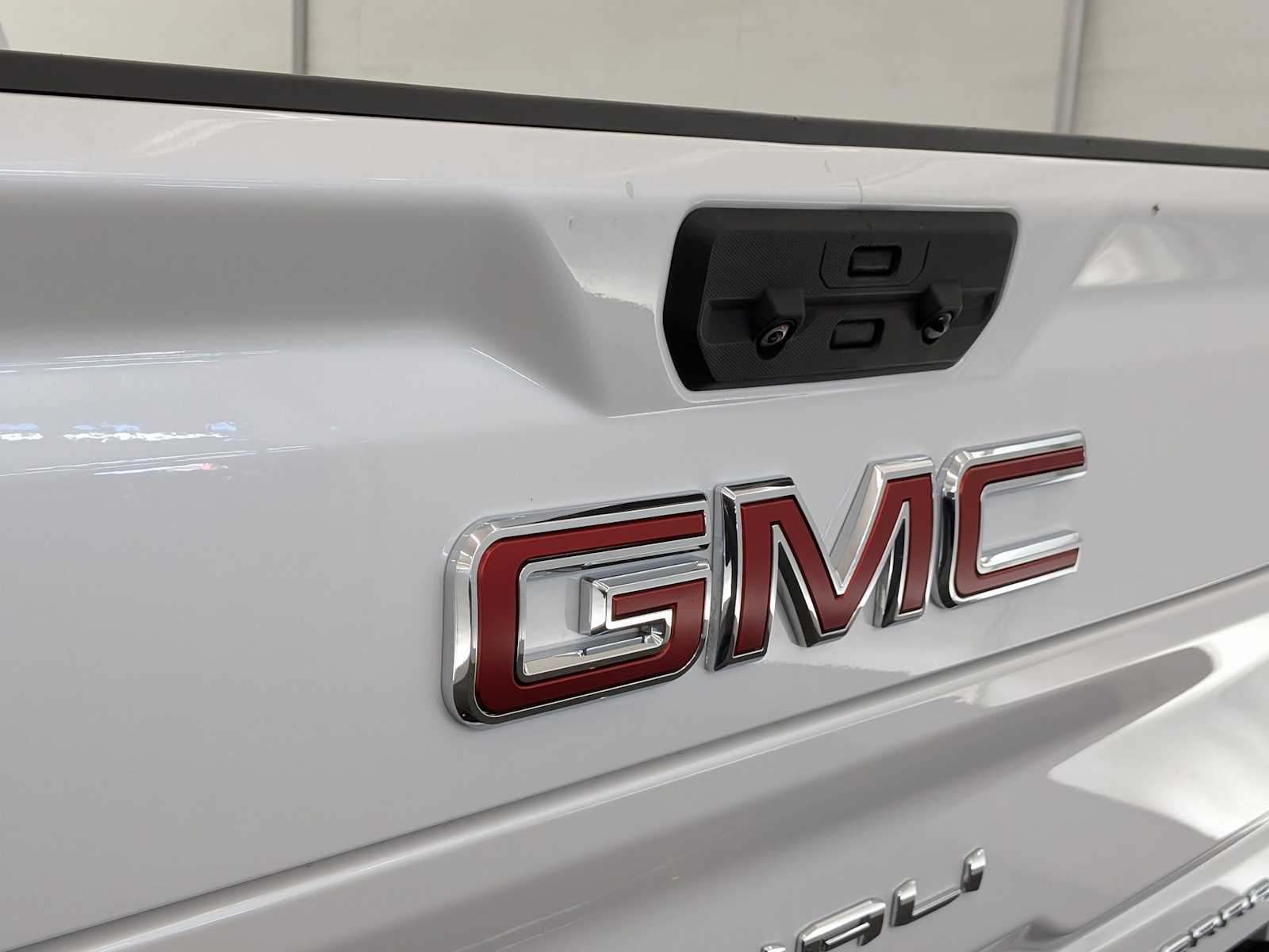 Thumbnail: 2021 GMC Sierra 2500 - 11
