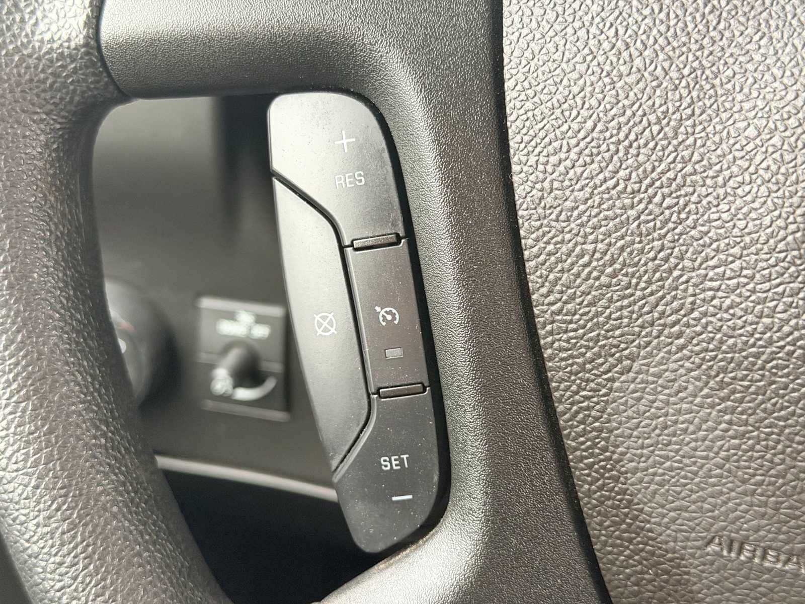 Thumbnail: 2024 GMC Savana - 20