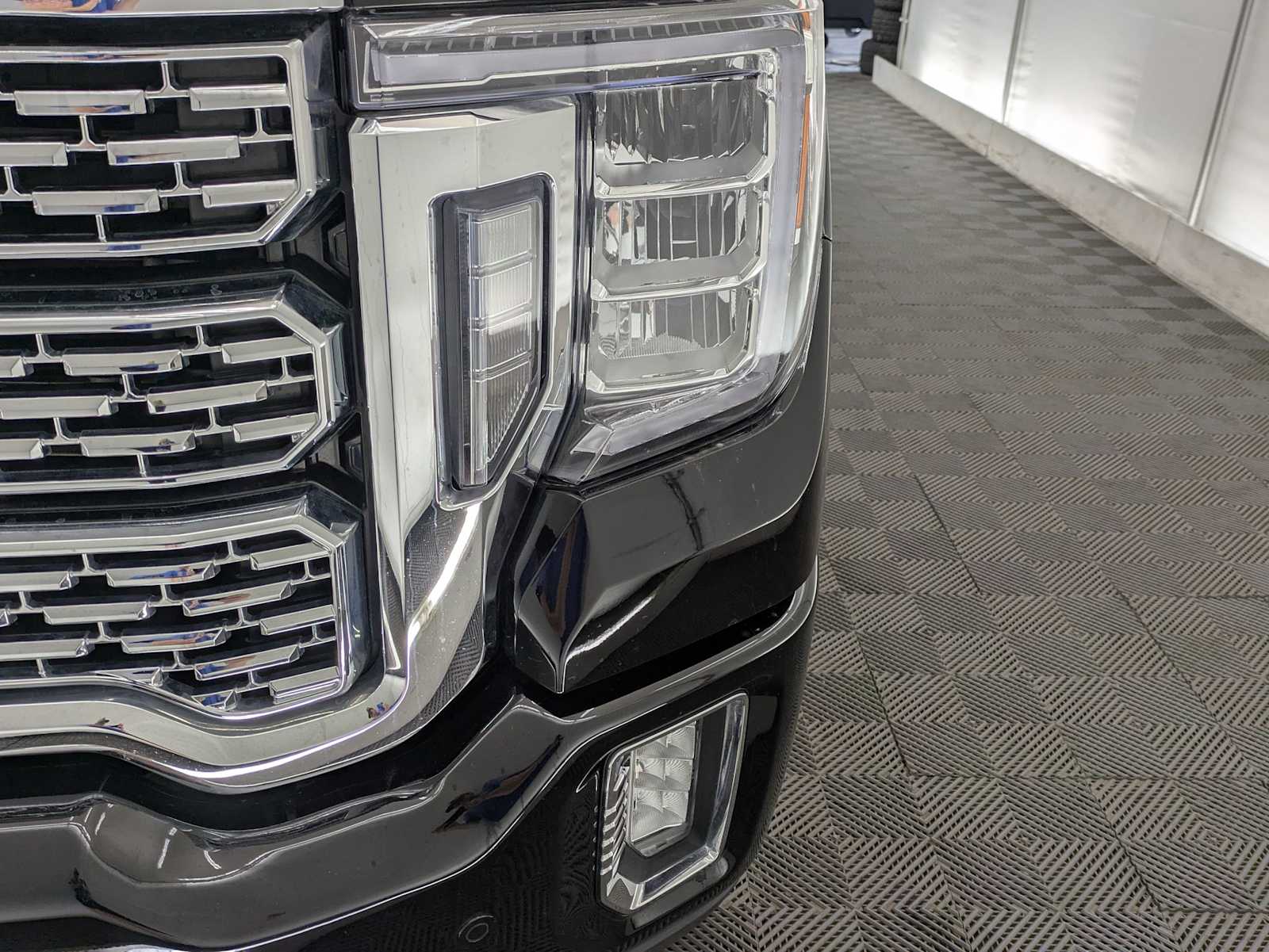 Thumbnail: 2020 GMC Sierra 3500 - 10