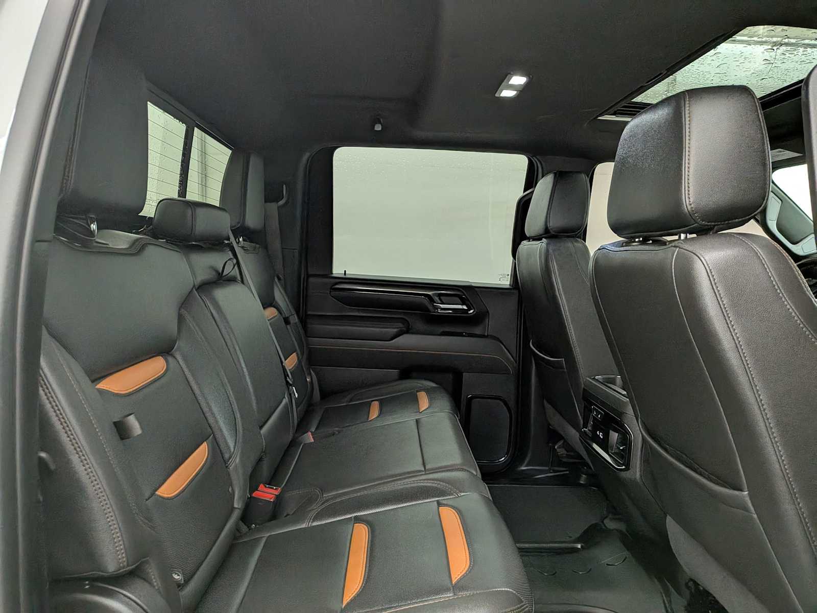 Thumbnail: 2025 GMC Sierra 3500 - 23