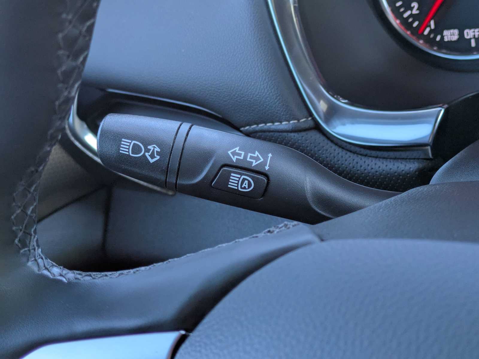 Thumbnail: 2024 Chevrolet Traverse - 28