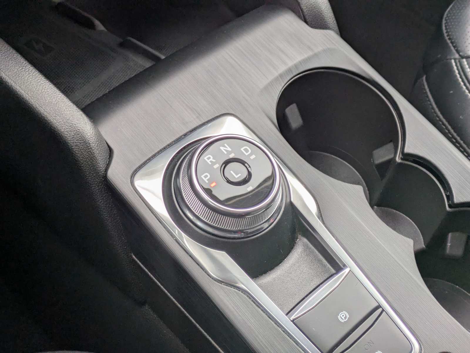 Thumbnail: 2025 Ford Escape - 32