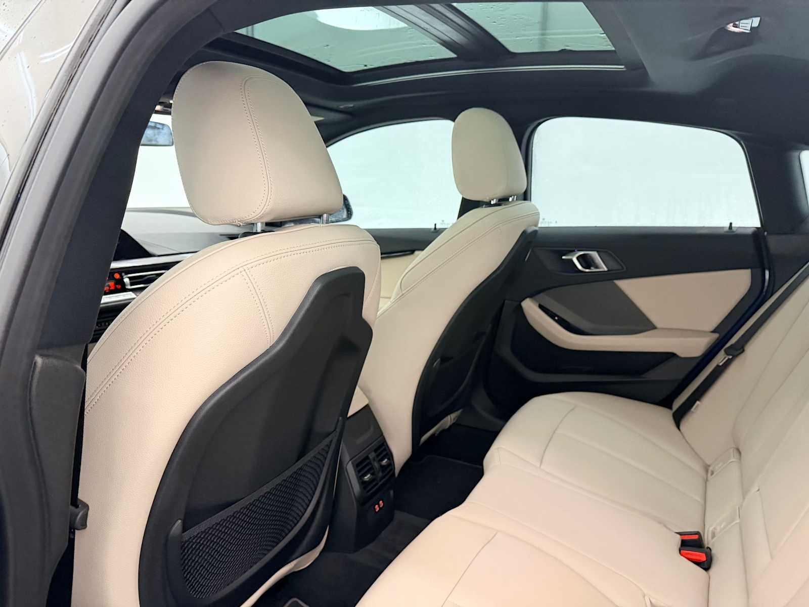 Thumbnail: 2024 BMW 2 Series - 19