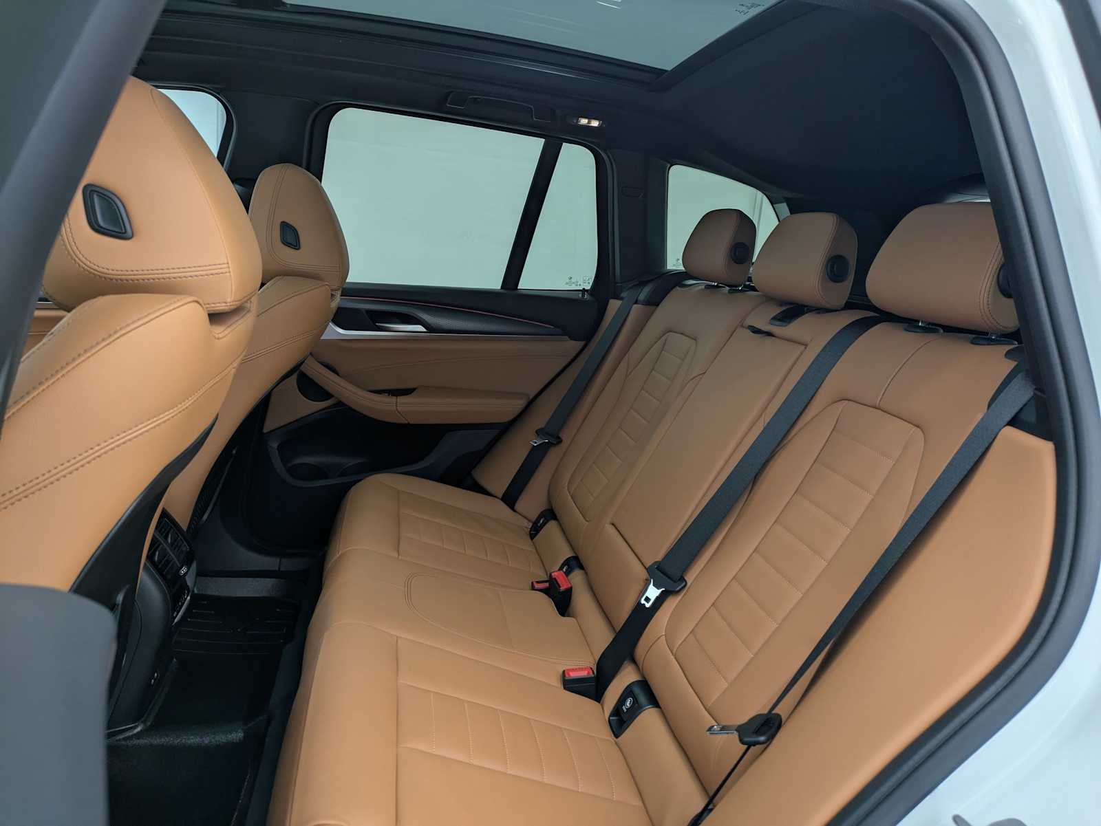 Thumbnail: 2022 BMW X3 - 21