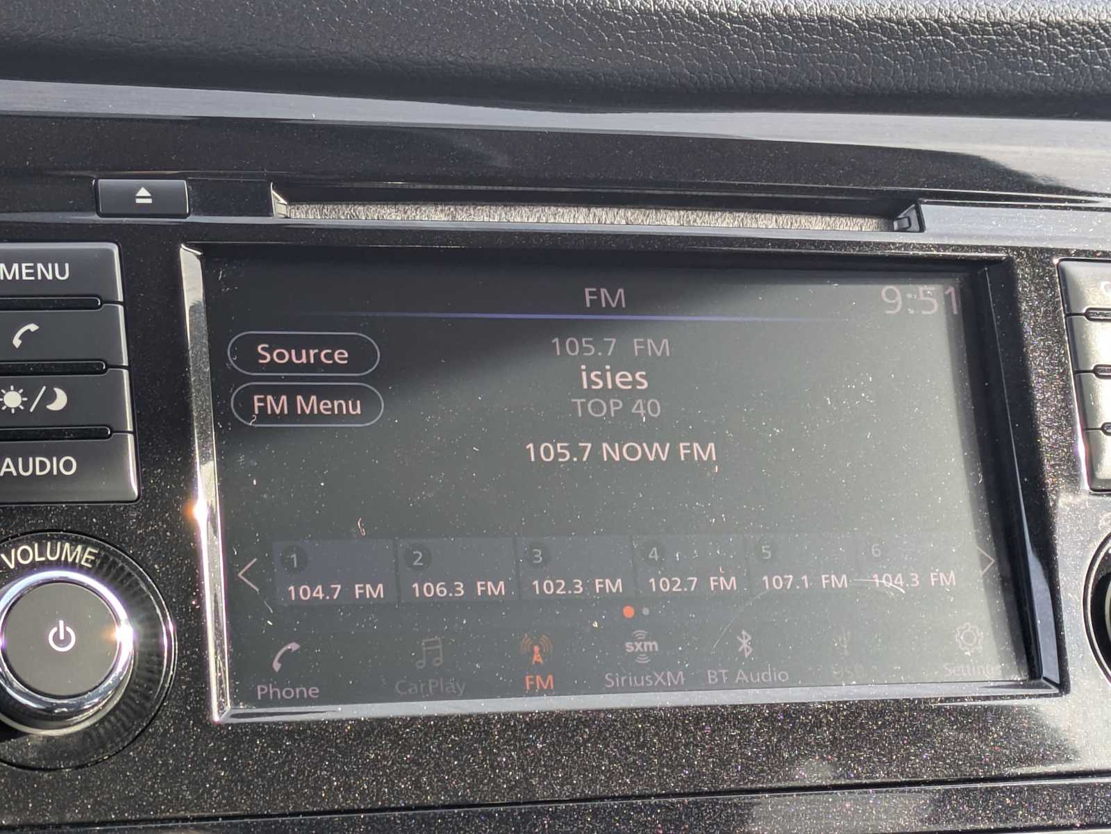 Thumbnail: 2018 Nissan Rogue - 30