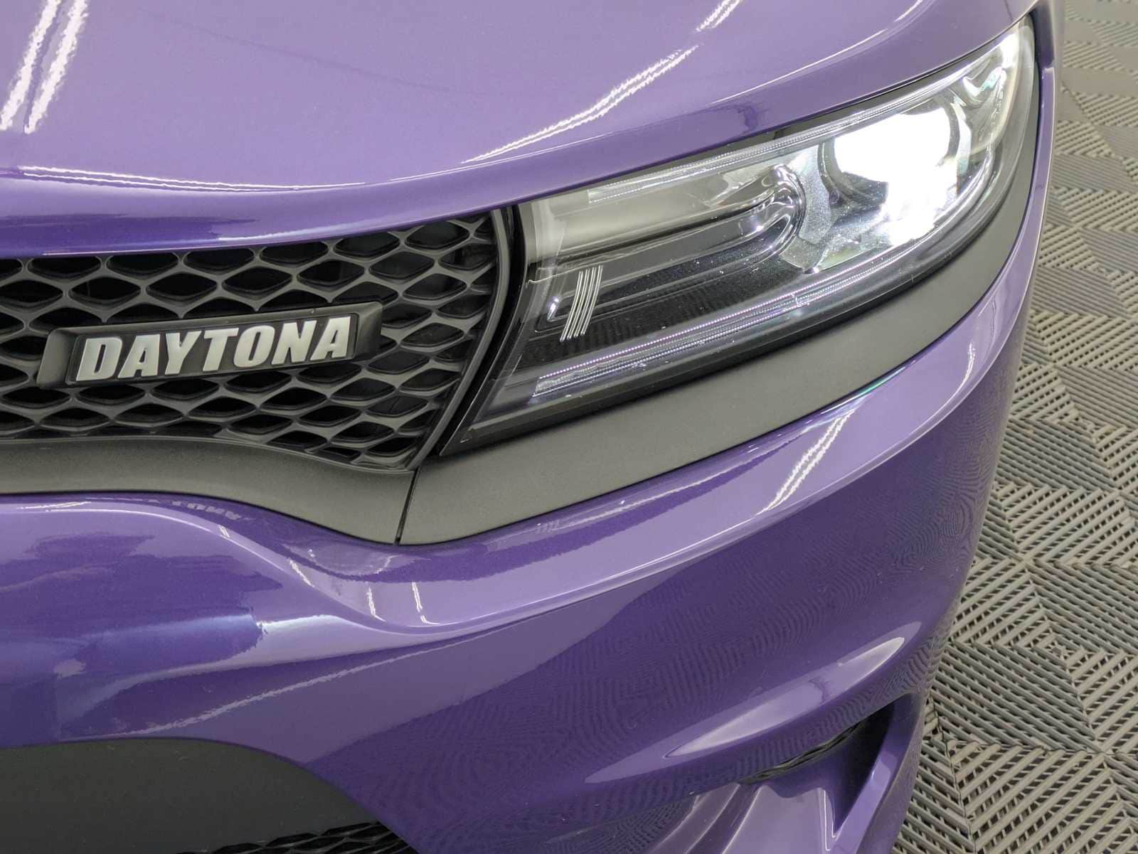 Thumbnail: 2023 Dodge Charger - 10