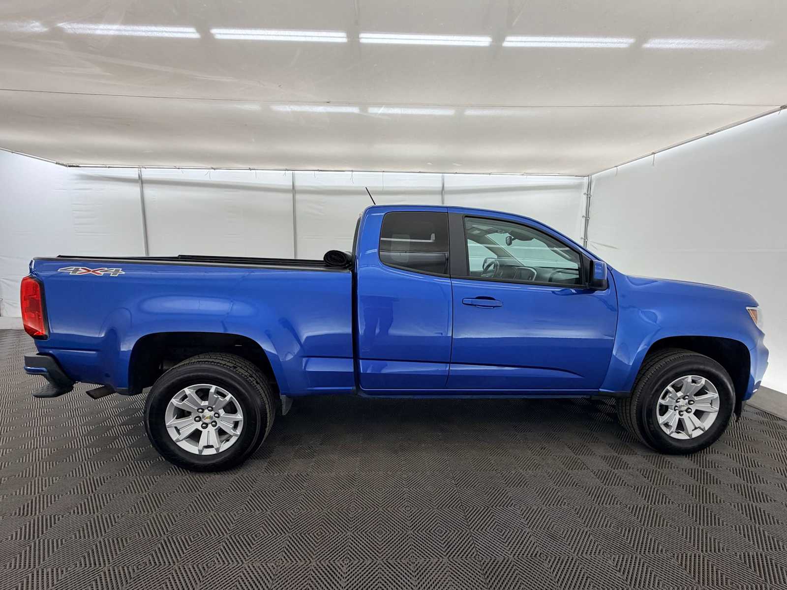 Thumbnail: 2022 Chevrolet Colorado - 7