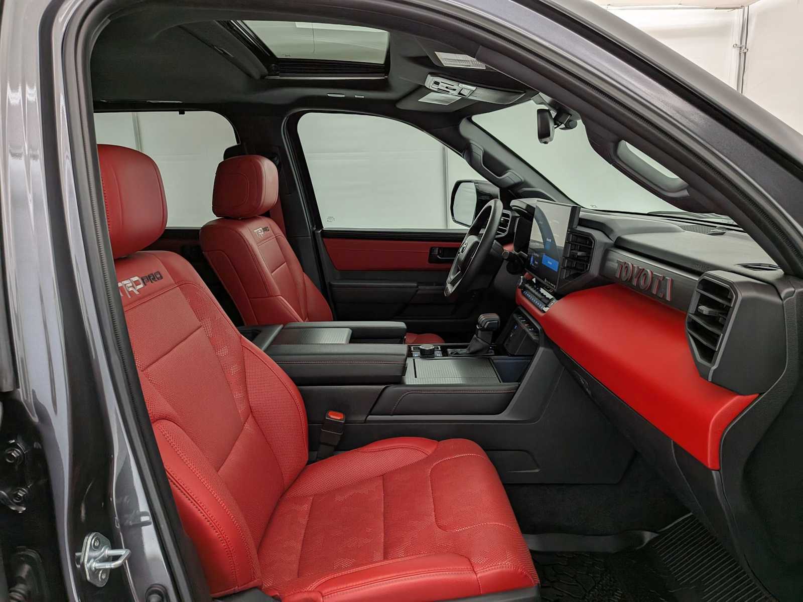 Thumbnail: 2024 Toyota Sequoia - 23