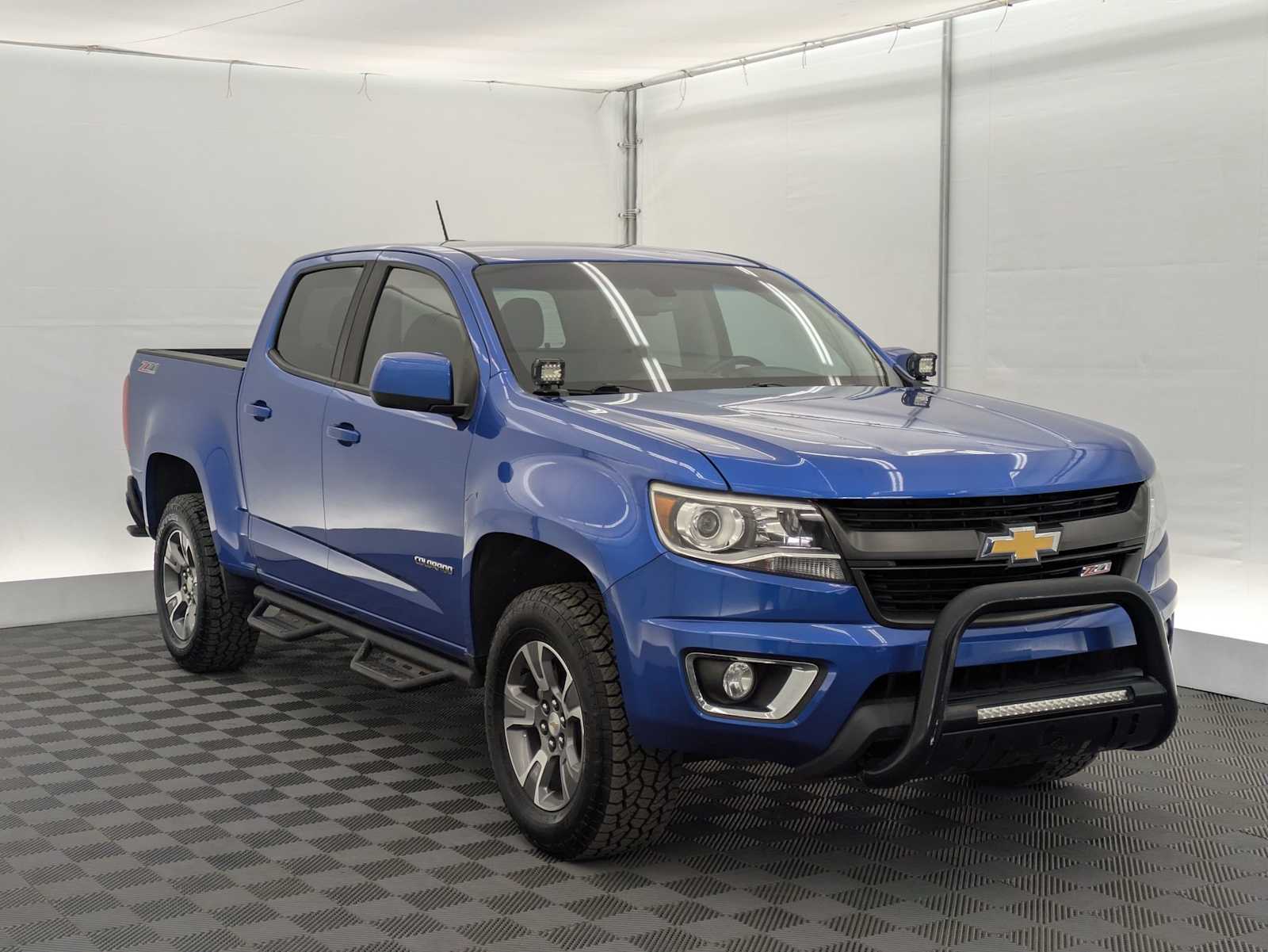 Thumbnail: 2018 Chevrolet Colorado - 8