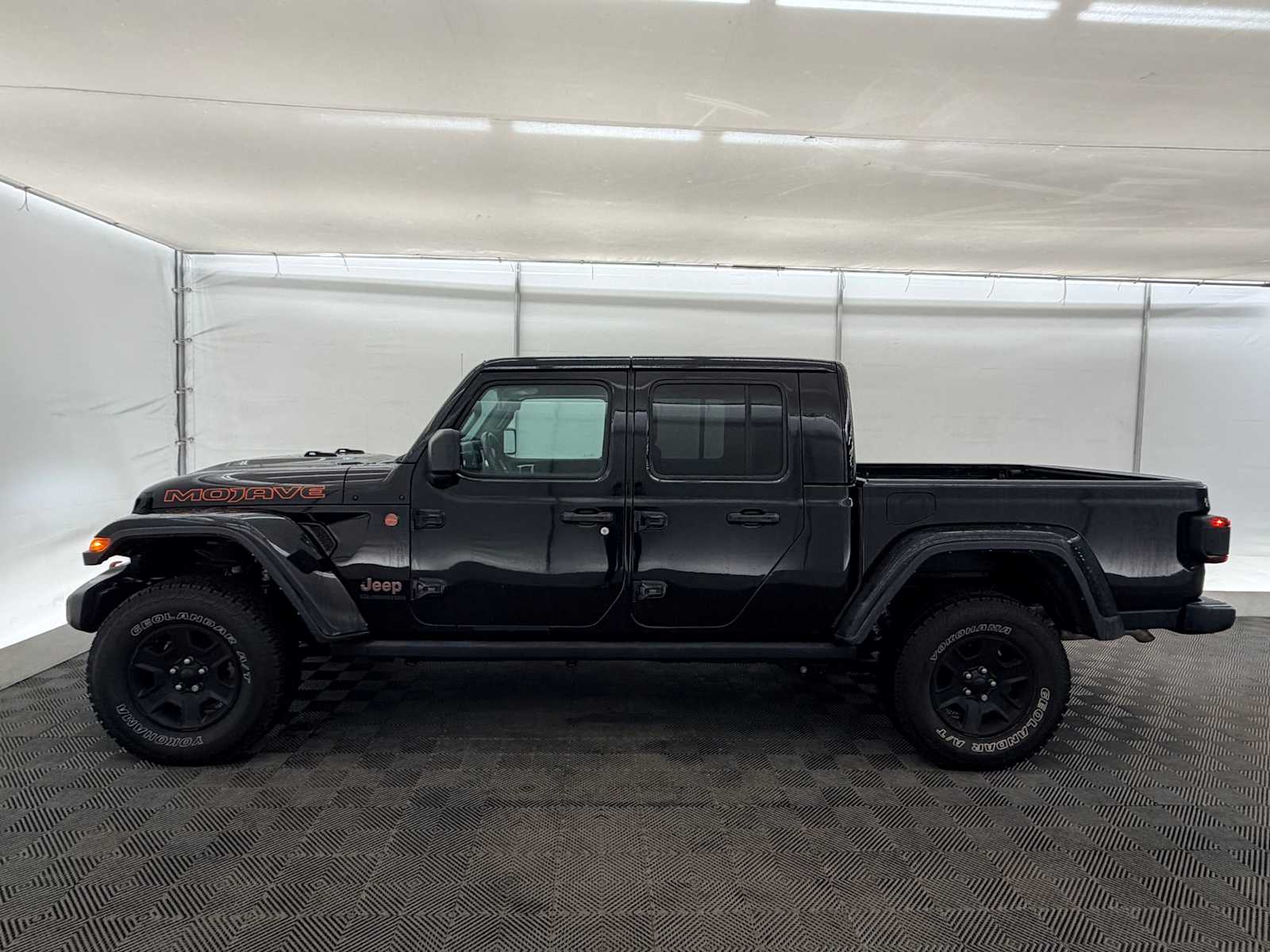 Thumbnail: 2022 Jeep Gladiator - 3