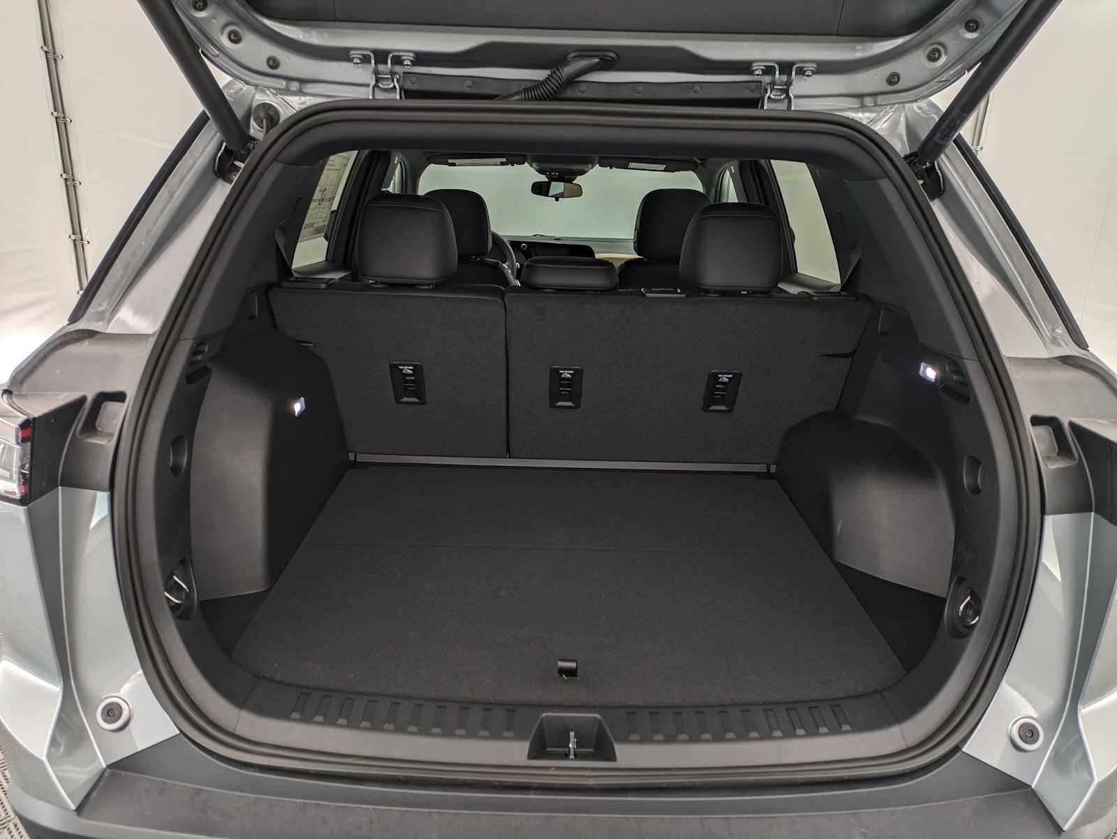 Thumbnail: 2026 Chevrolet Equinox - 32