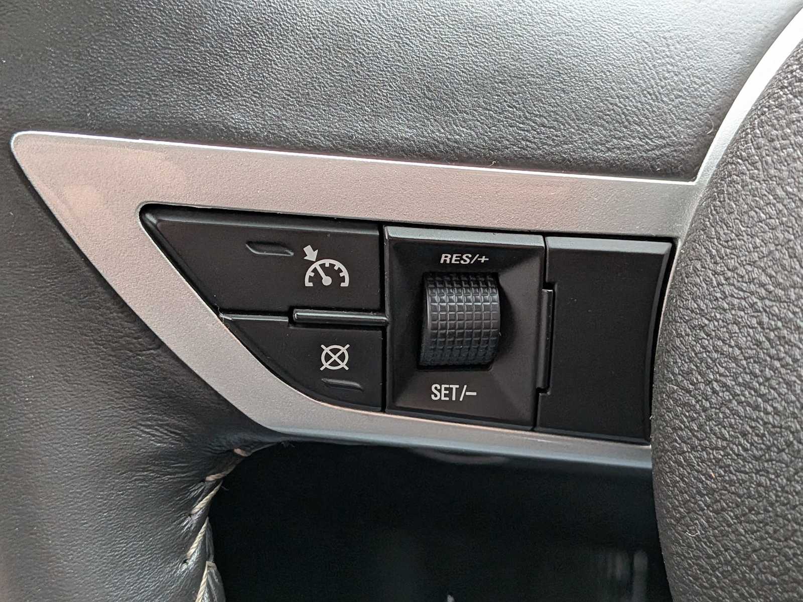 Thumbnail: 2010 Chevrolet Camaro - 22