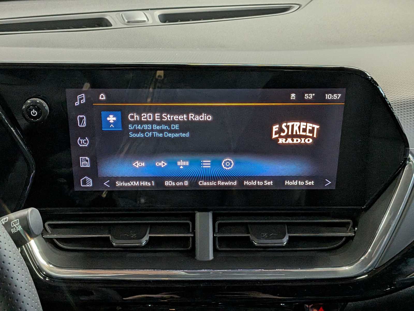 Thumbnail: 2025 Chevrolet Trax - 28