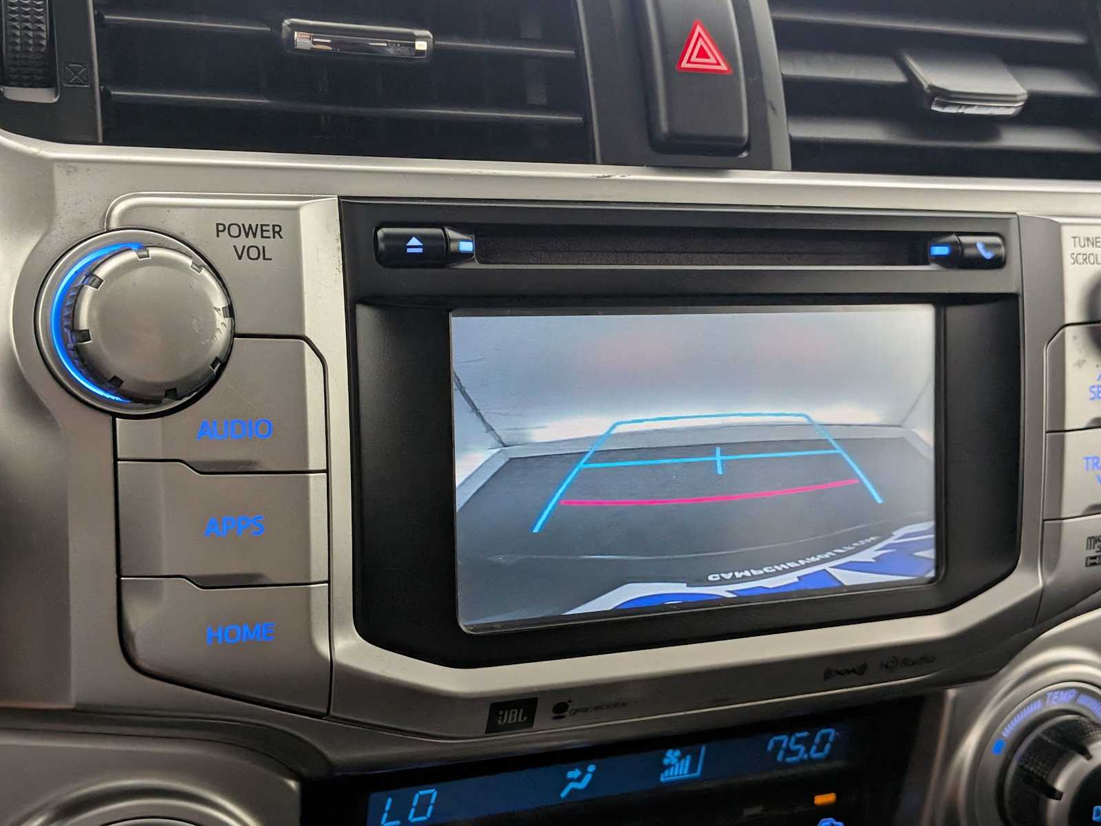 Thumbnail: 2016 Toyota 4Runner - 29