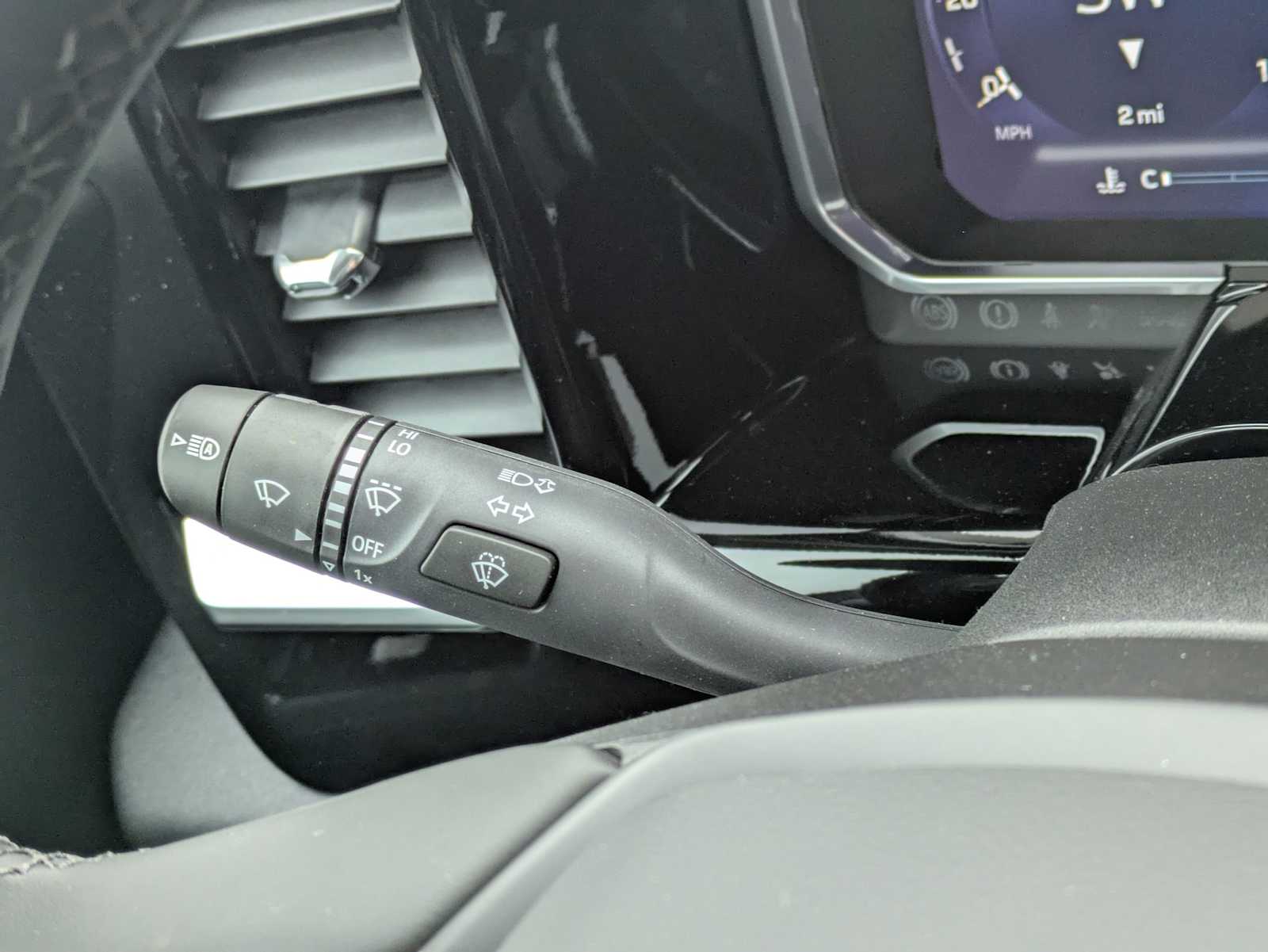 Thumbnail: 2026 Chevrolet Silverado 1500 - 28