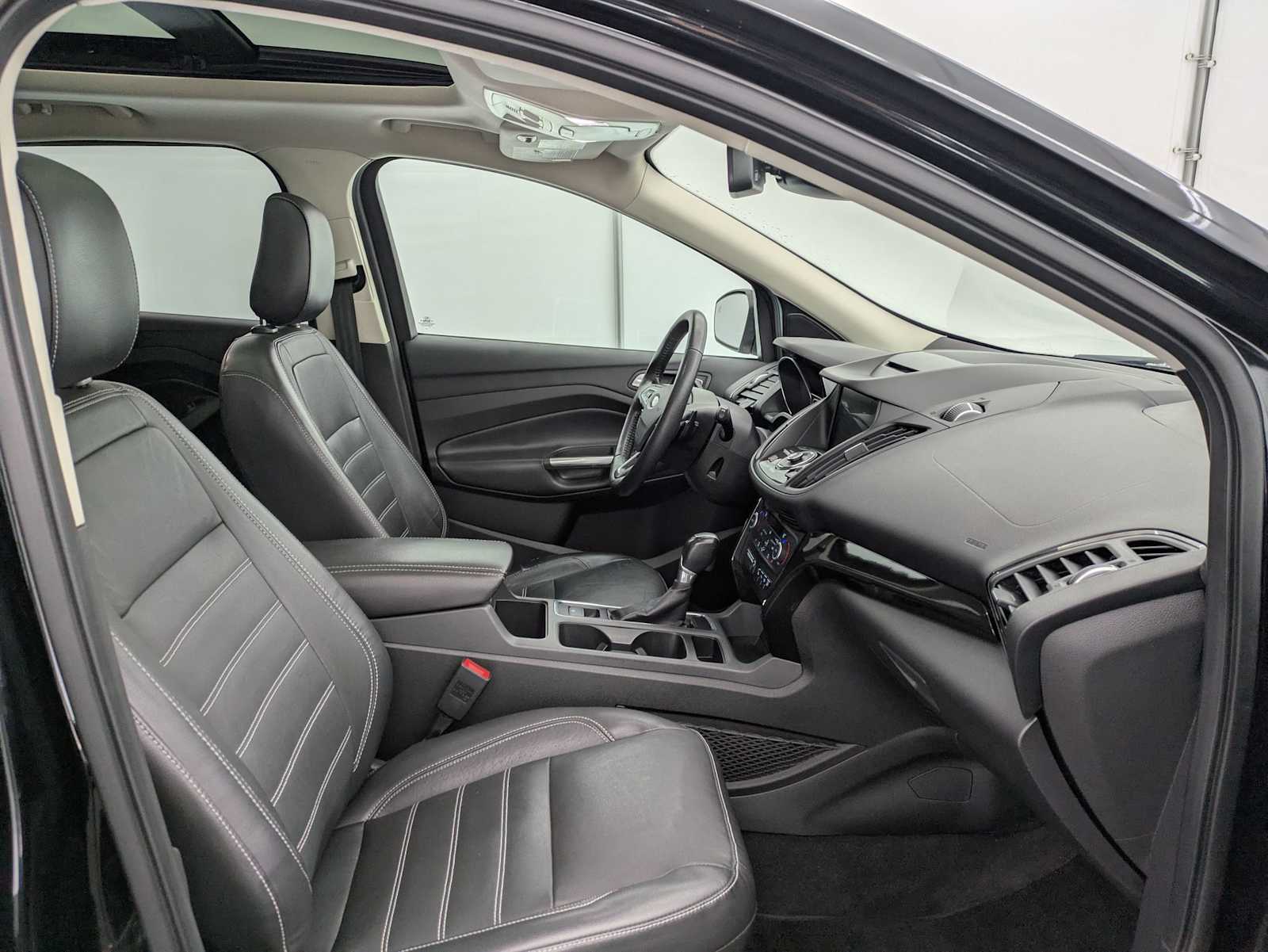 Thumbnail: 2018 Ford Escape - 23