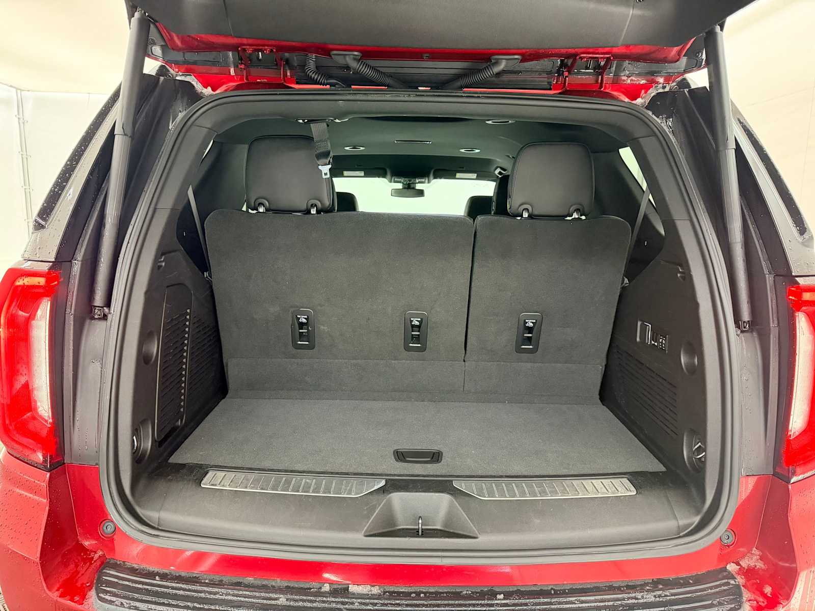 Thumbnail: 2022 GMC Yukon - 34