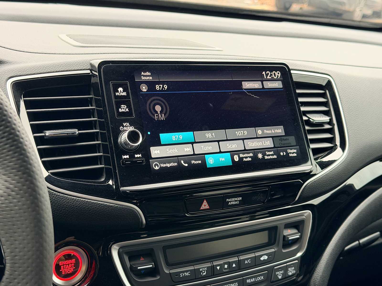 Thumbnail: 2025 Honda Ridgeline - 32