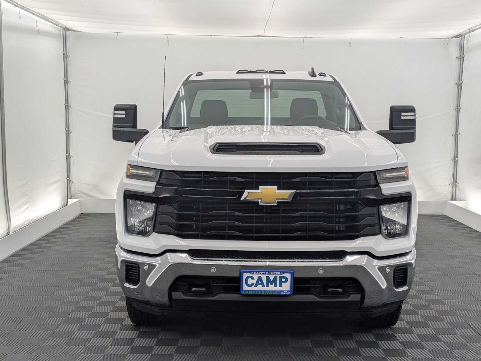 Thumbnail: 2026 Chevrolet Silverado 3500 - 9