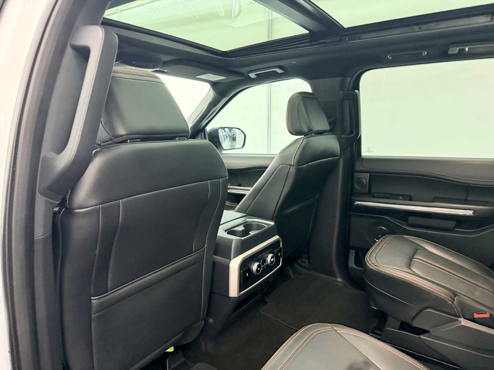 Thumbnail: 2023 Ford Expedition - 19