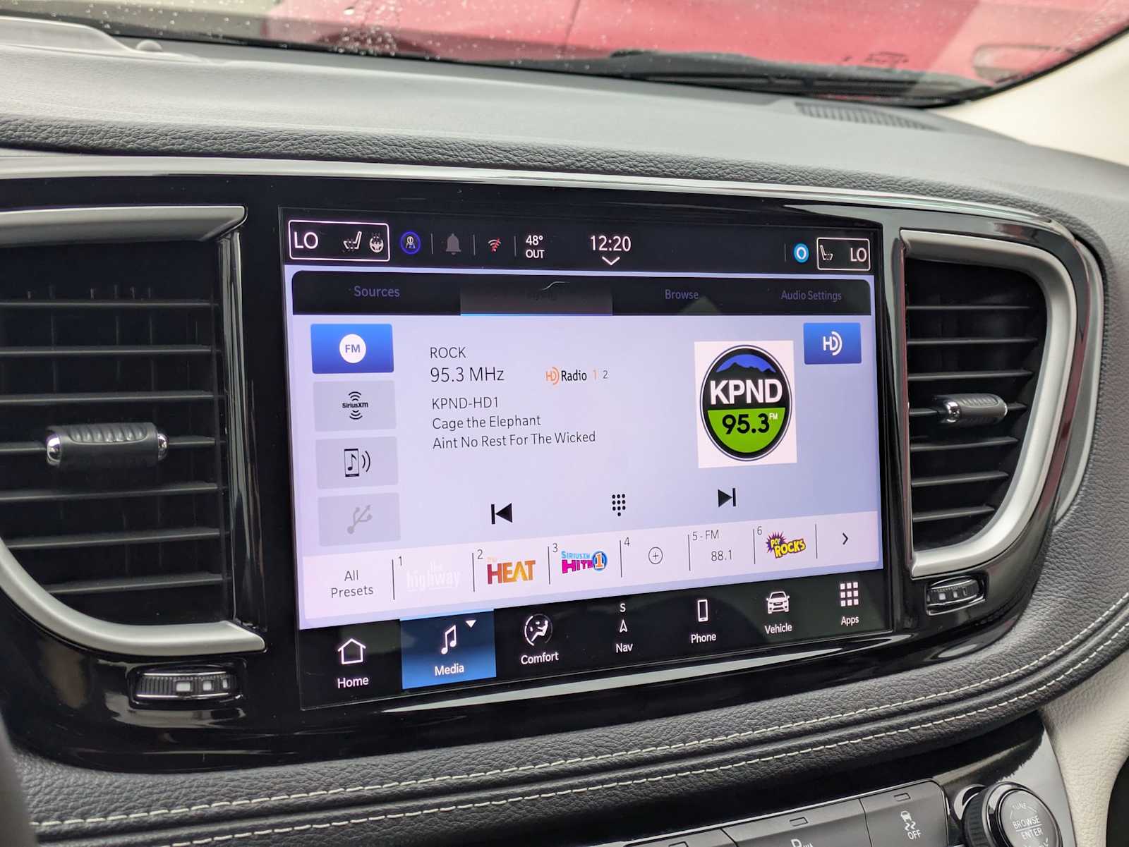 Thumbnail: 2024 Chrysler Pacifica - 31