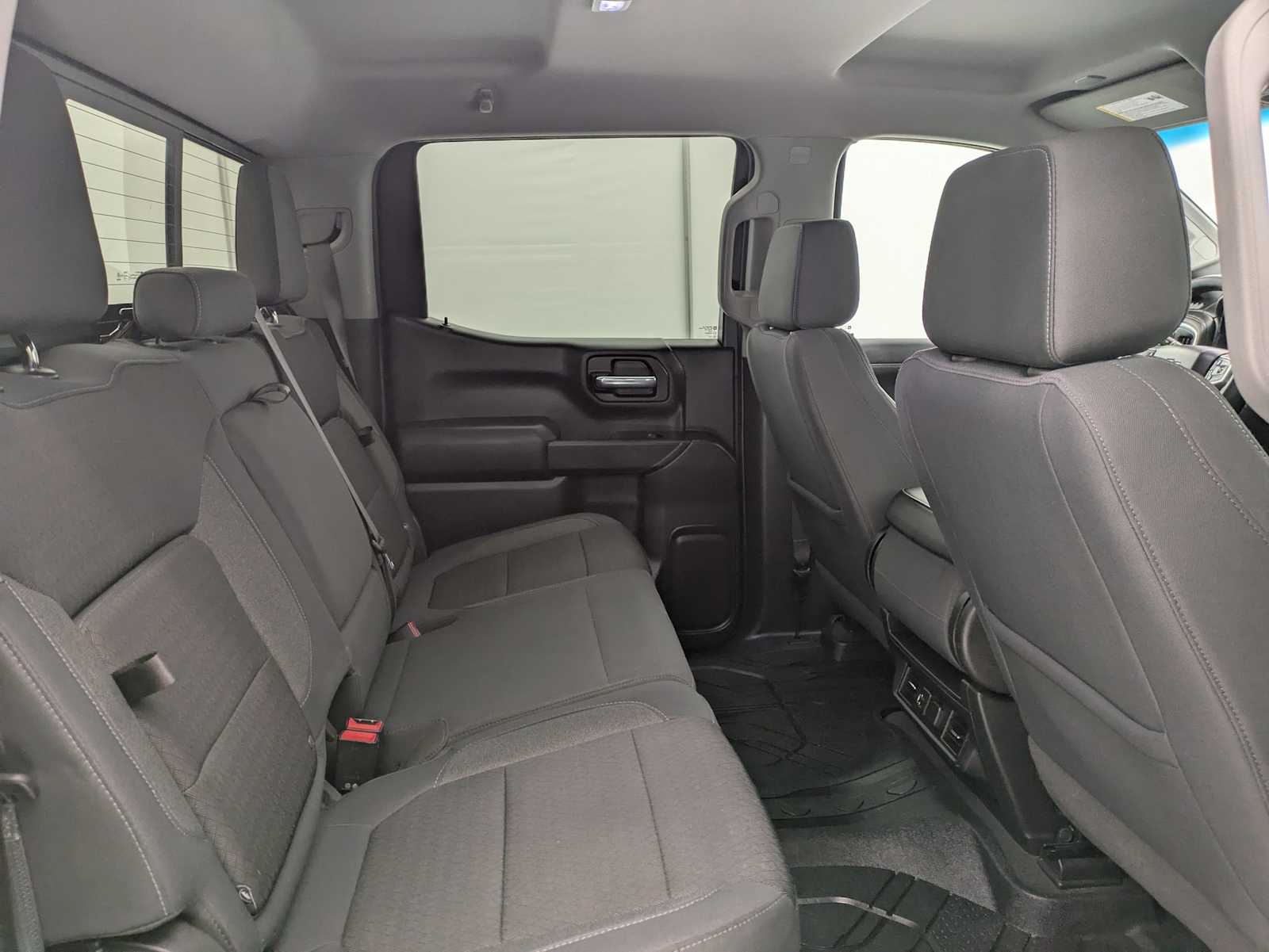 Thumbnail: 2019 Chevrolet Silverado 1500 - 22