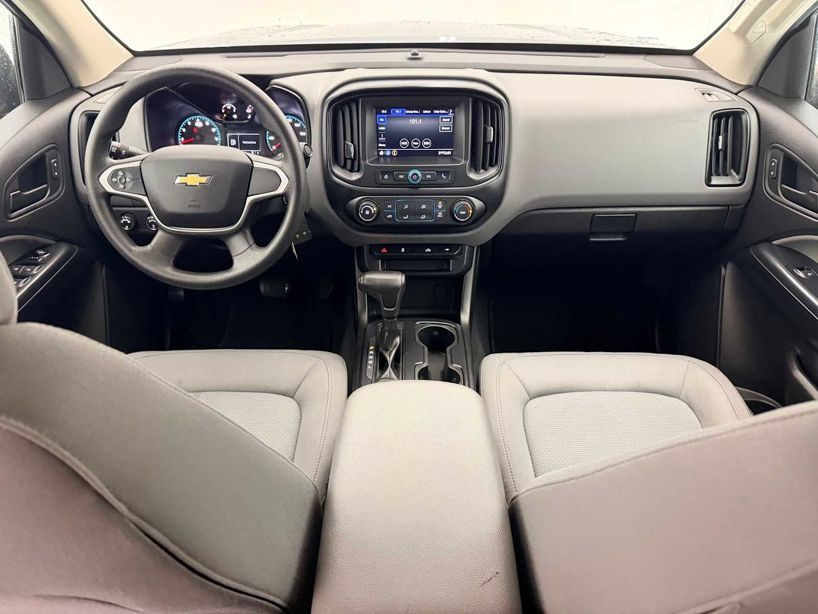 Thumbnail: 2021 Chevrolet Colorado - 17