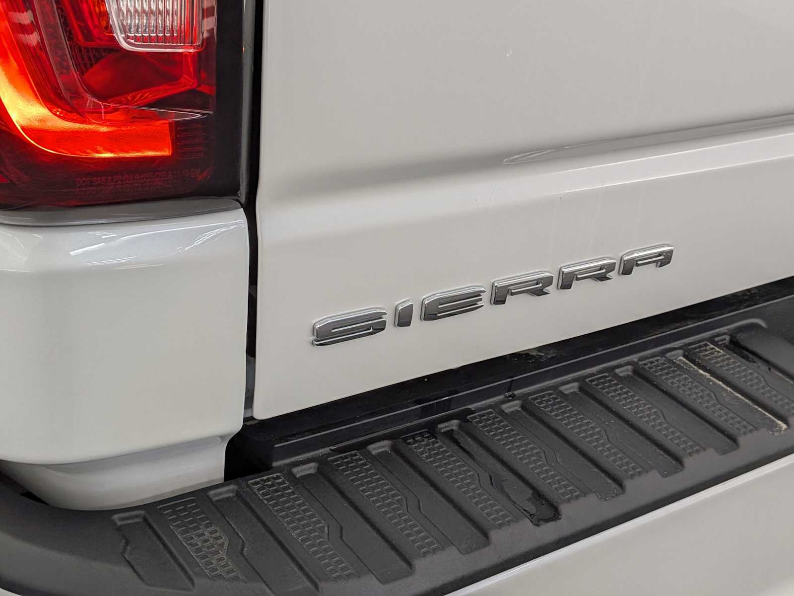 Thumbnail: 2020 GMC Sierra 1500 - 14