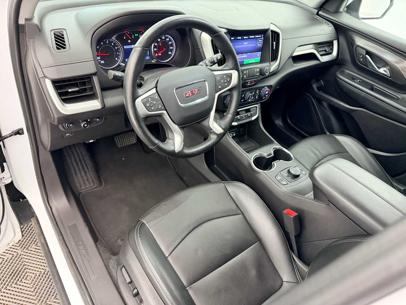 Thumbnail: 2024 GMC Terrain - 2