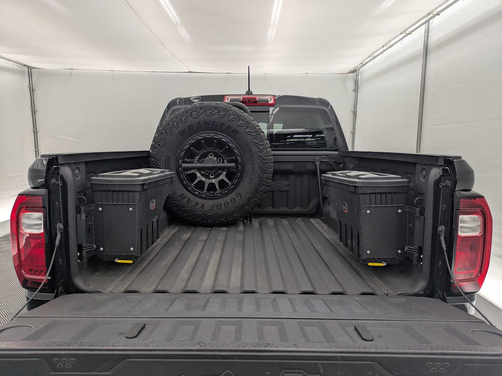 Thumbnail: 2024 GMC Canyon - 33