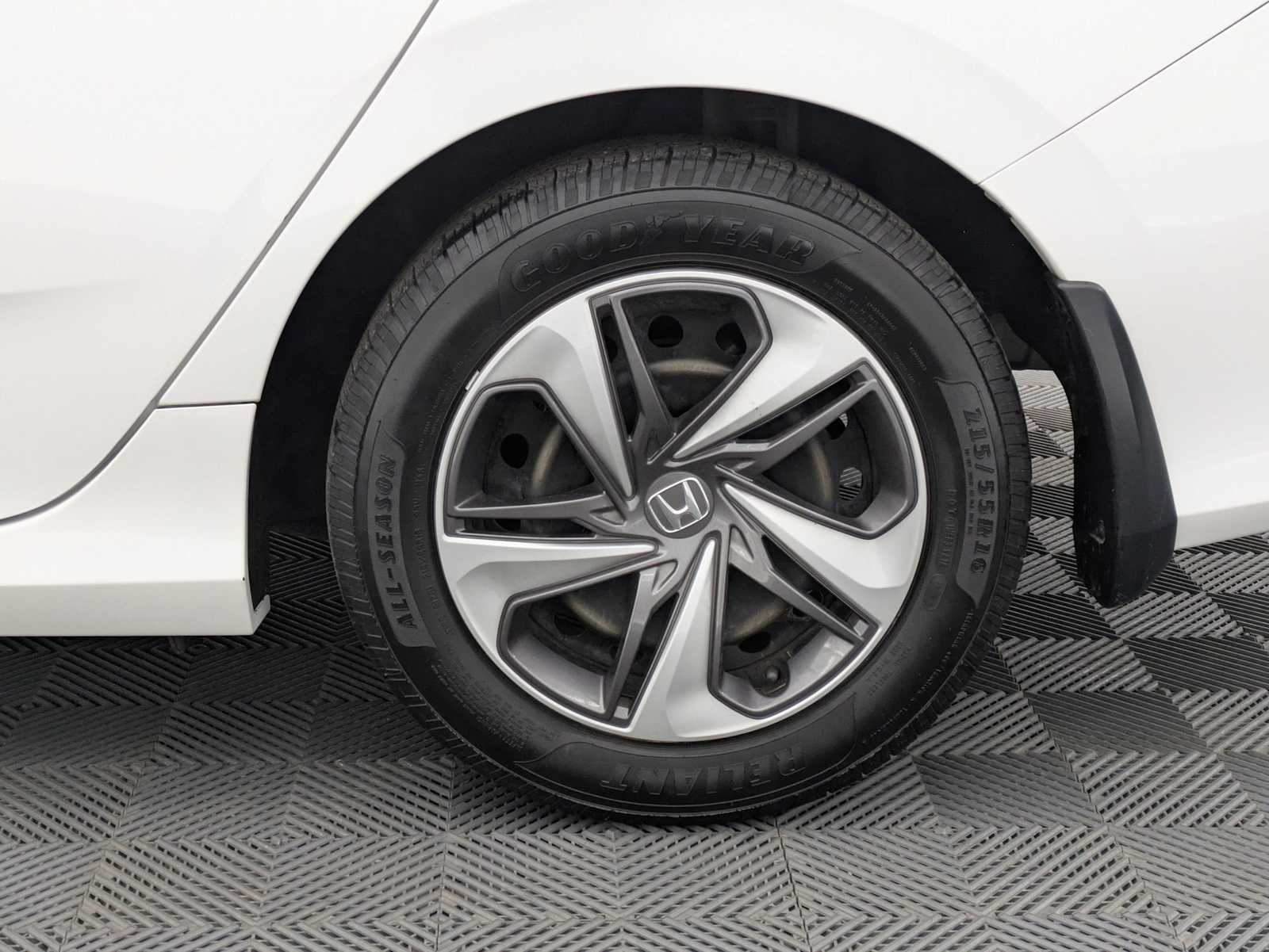 Thumbnail: 2020 Honda Civic - 13