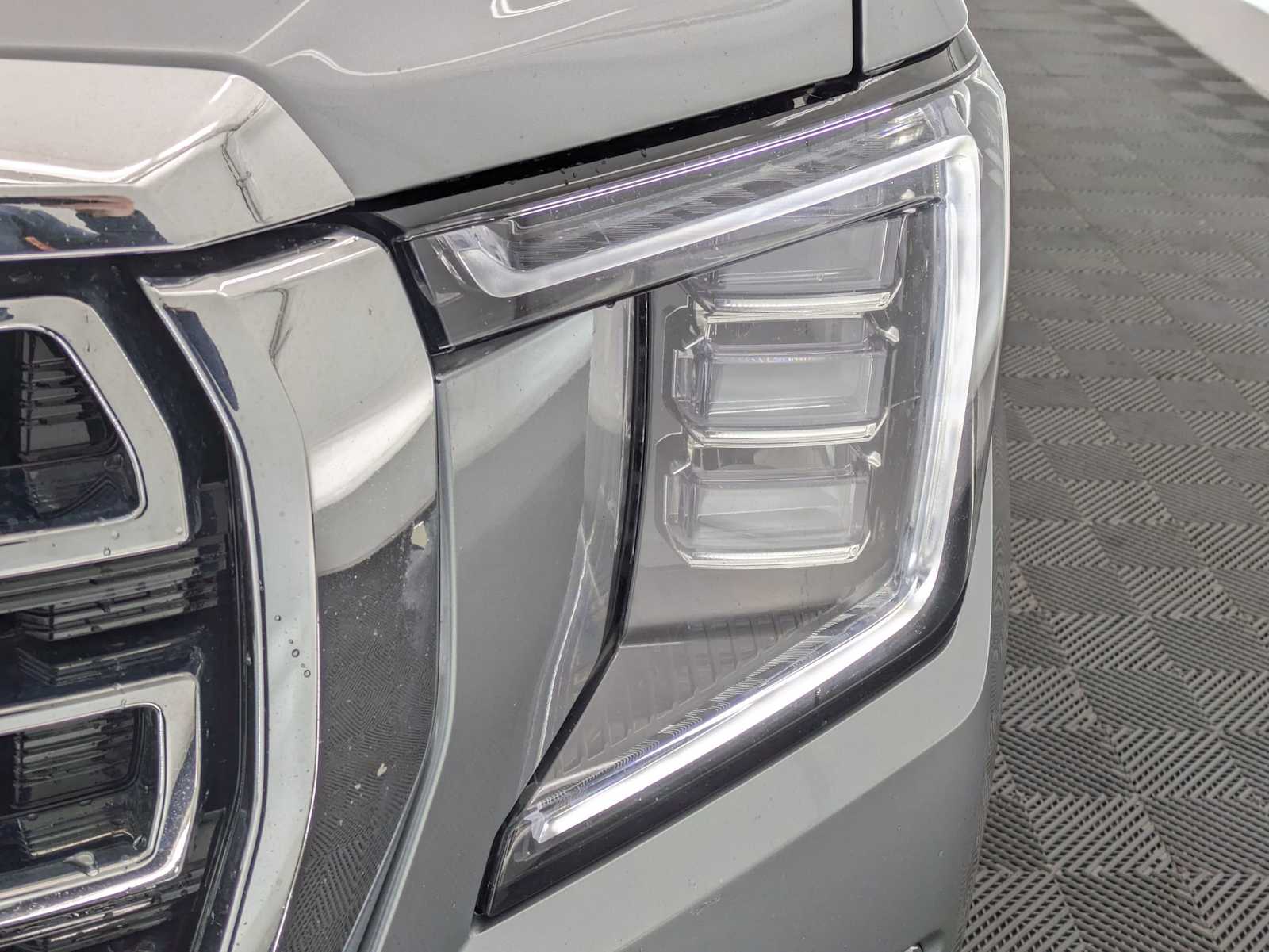 Thumbnail: 2024 GMC Yukon XL - 10