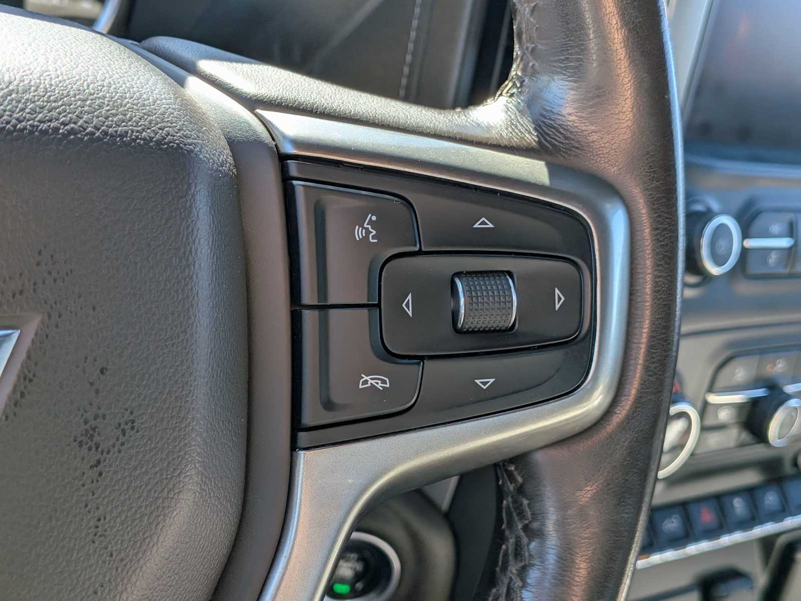 Thumbnail: 2021 Chevrolet Silverado 1500 - 27