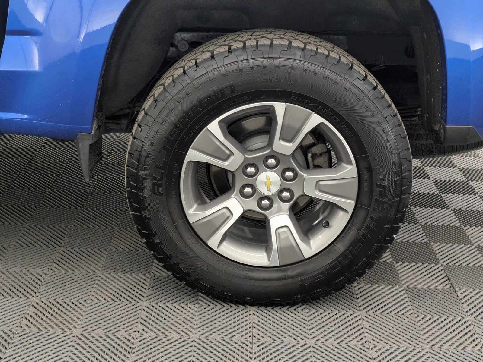 Thumbnail: 2018 Chevrolet Colorado - 13