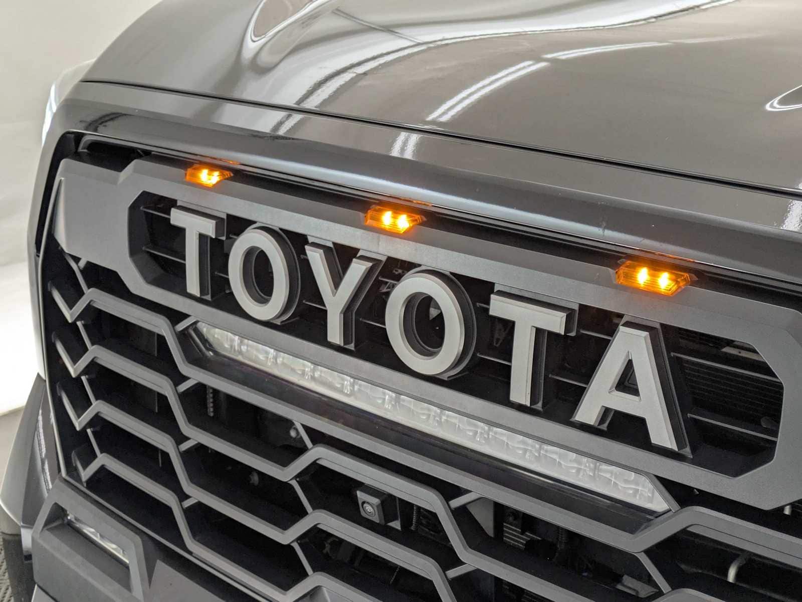 Thumbnail: 2025 Toyota Tundra - 11