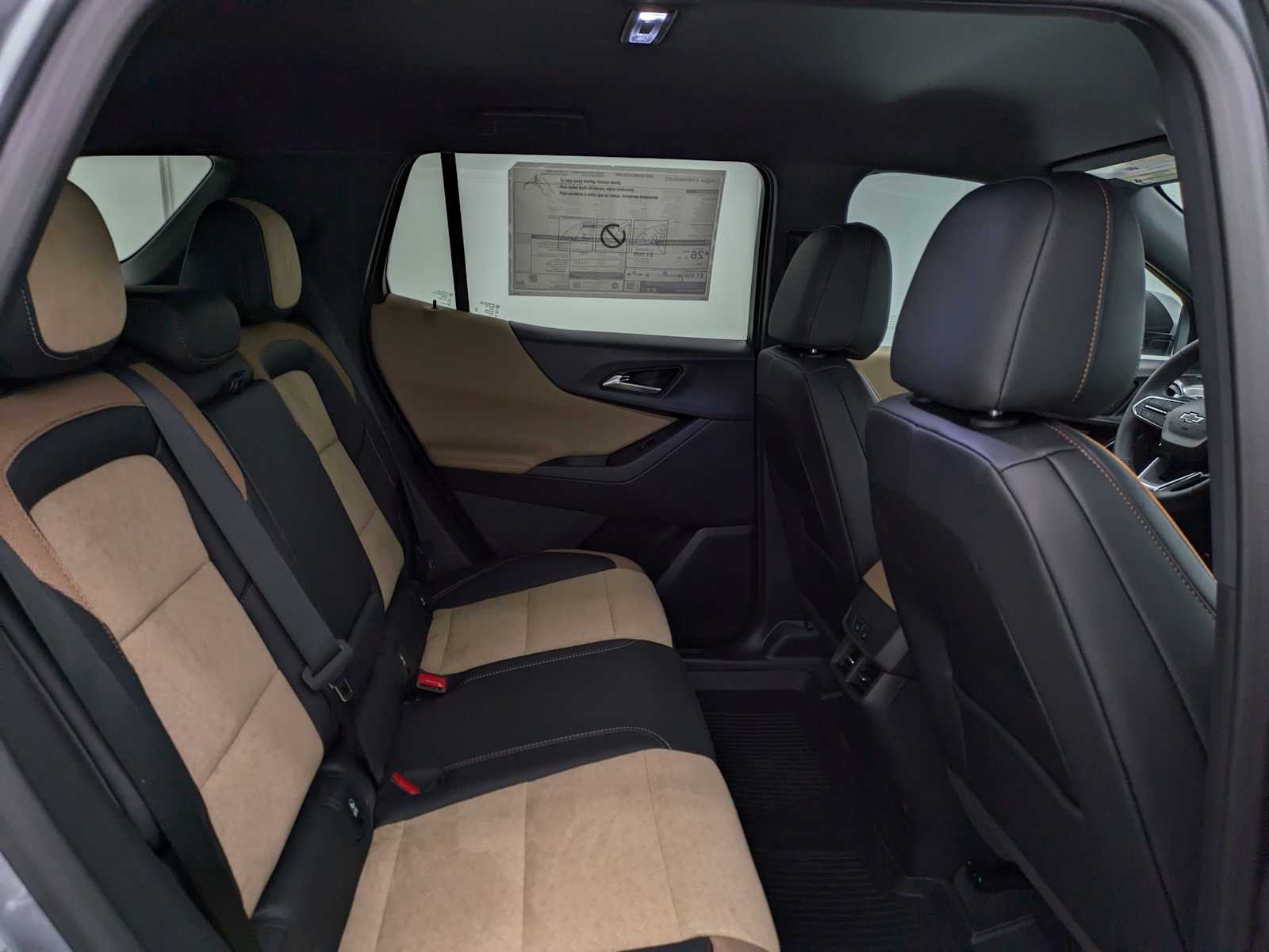 Thumbnail: 2026 Chevrolet Equinox - 21