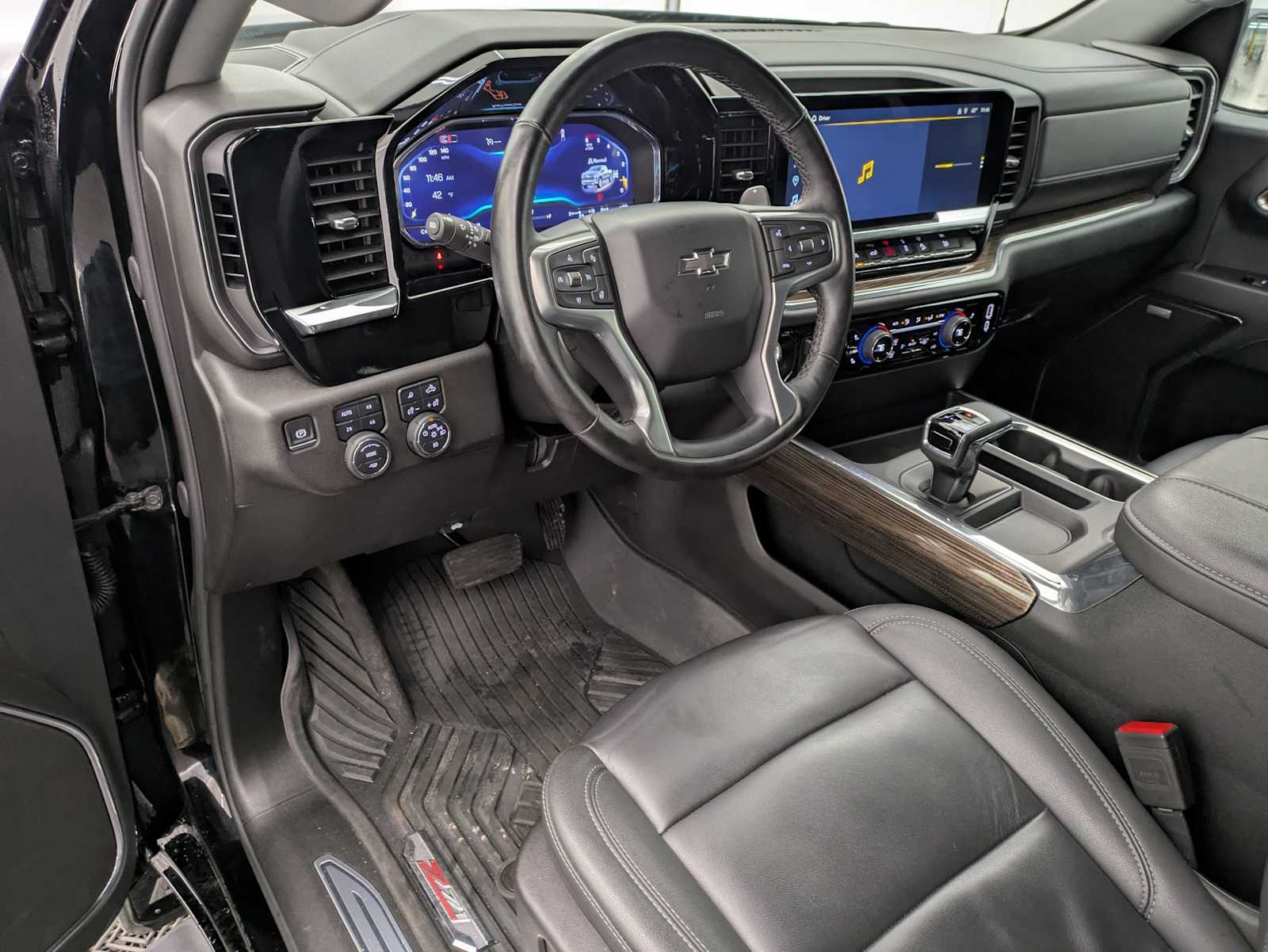 Thumbnail: 2024 Chevrolet Silverado 1500 - 2