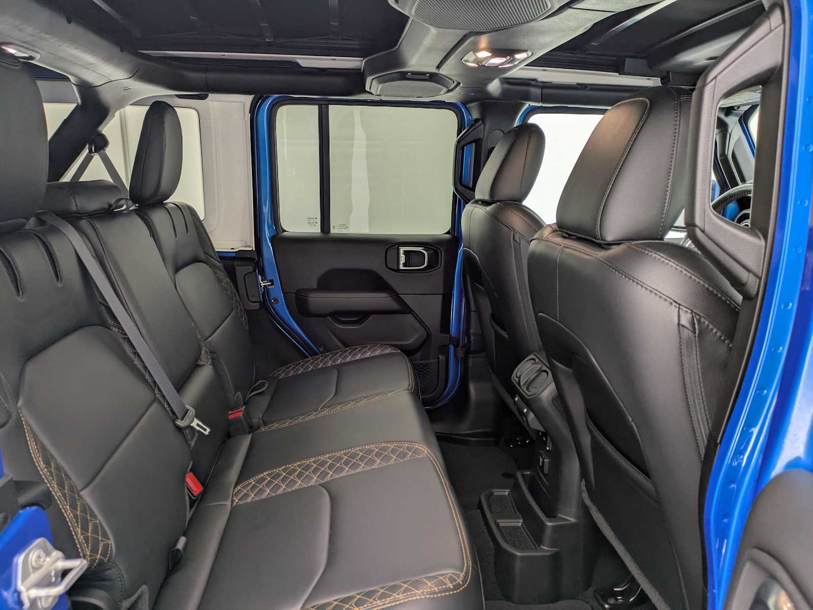 Thumbnail: 2023 Jeep Wrangler - 22