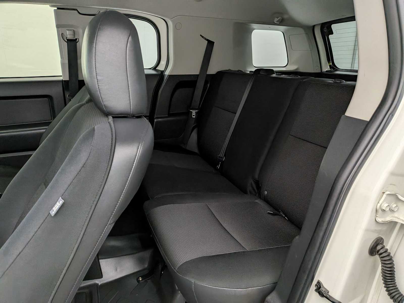 Thumbnail: 2014 Toyota FJ Cruiser - 20