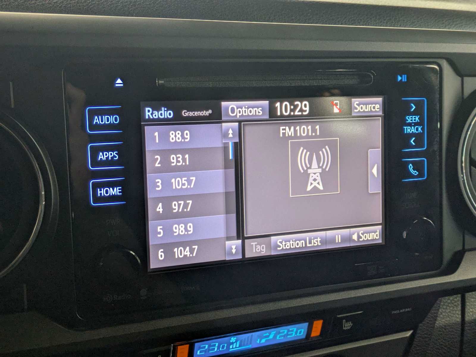 2019 Toyota Tacoma TRD Sport 32