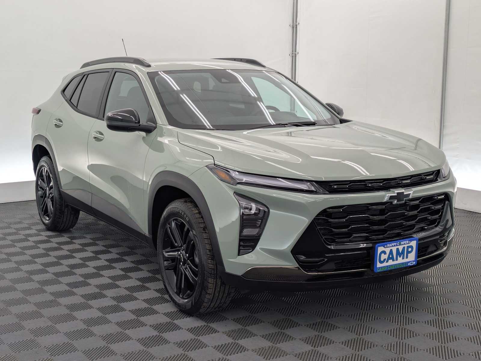 Thumbnail: 2026 Chevrolet Trax - 8