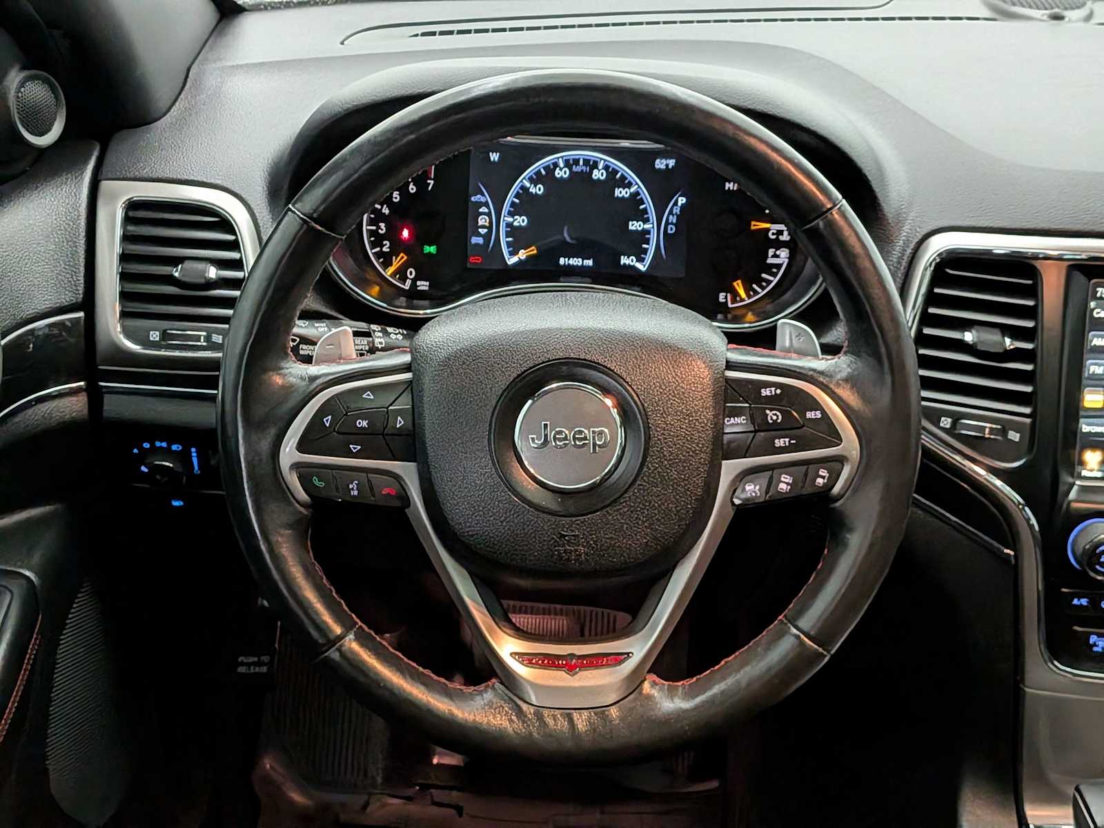 Thumbnail: 2017 Jeep Grand Cherokee - 26