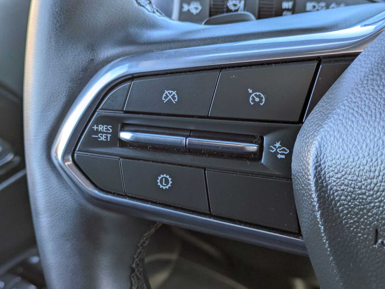 Thumbnail: 2025 Chevrolet Tahoe - 25