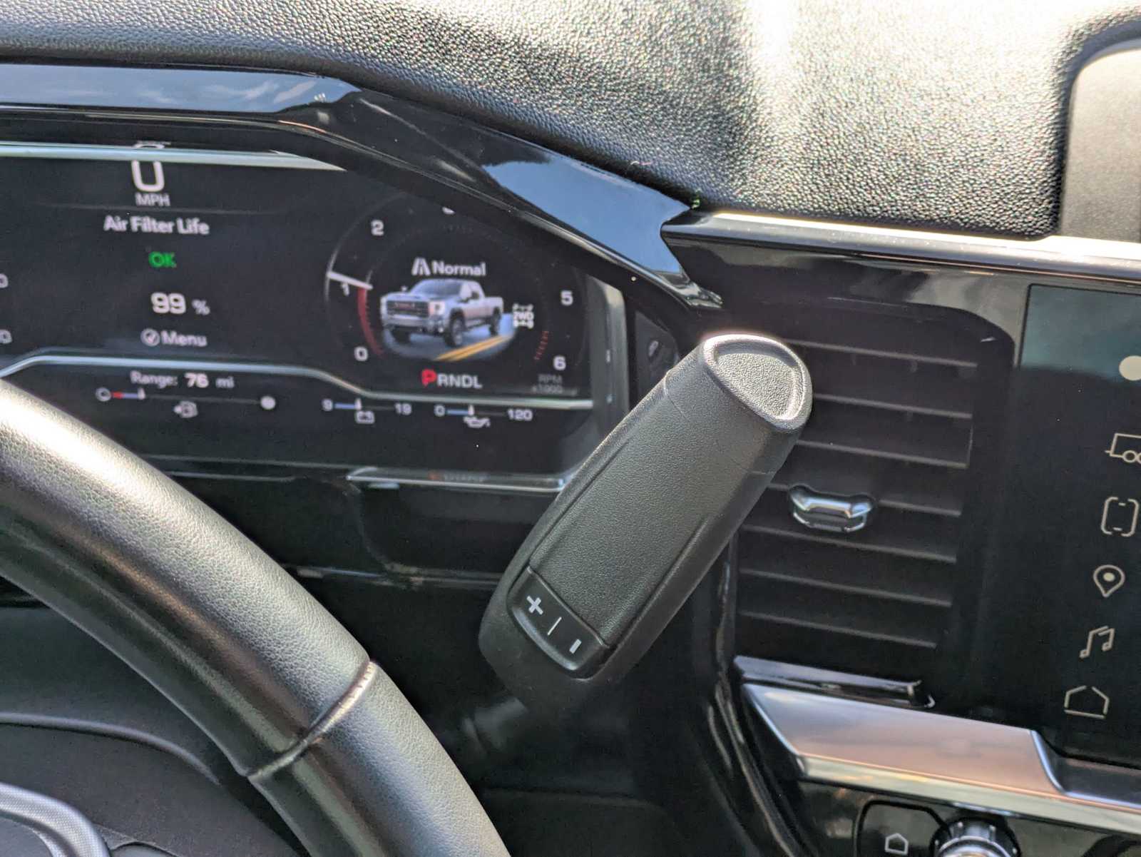 Thumbnail: 2024 GMC Sierra 3500 - 30