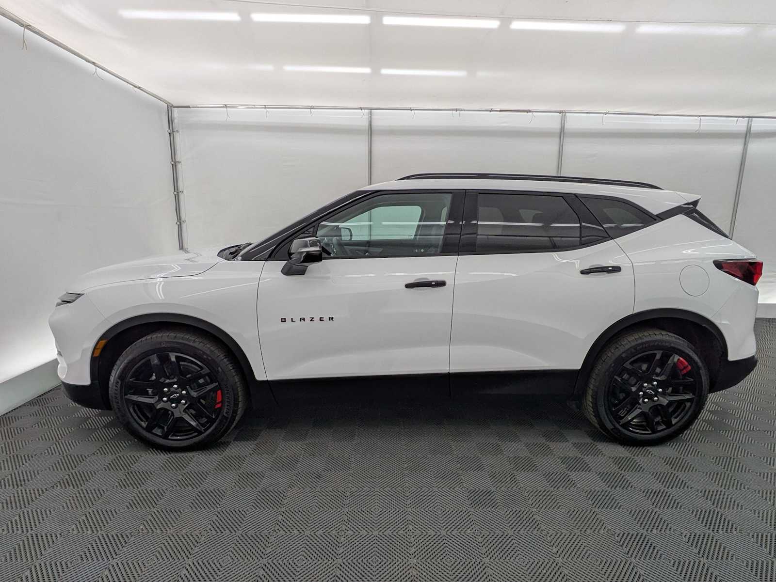 Thumbnail: 2024 Chevrolet Blazer - 3
