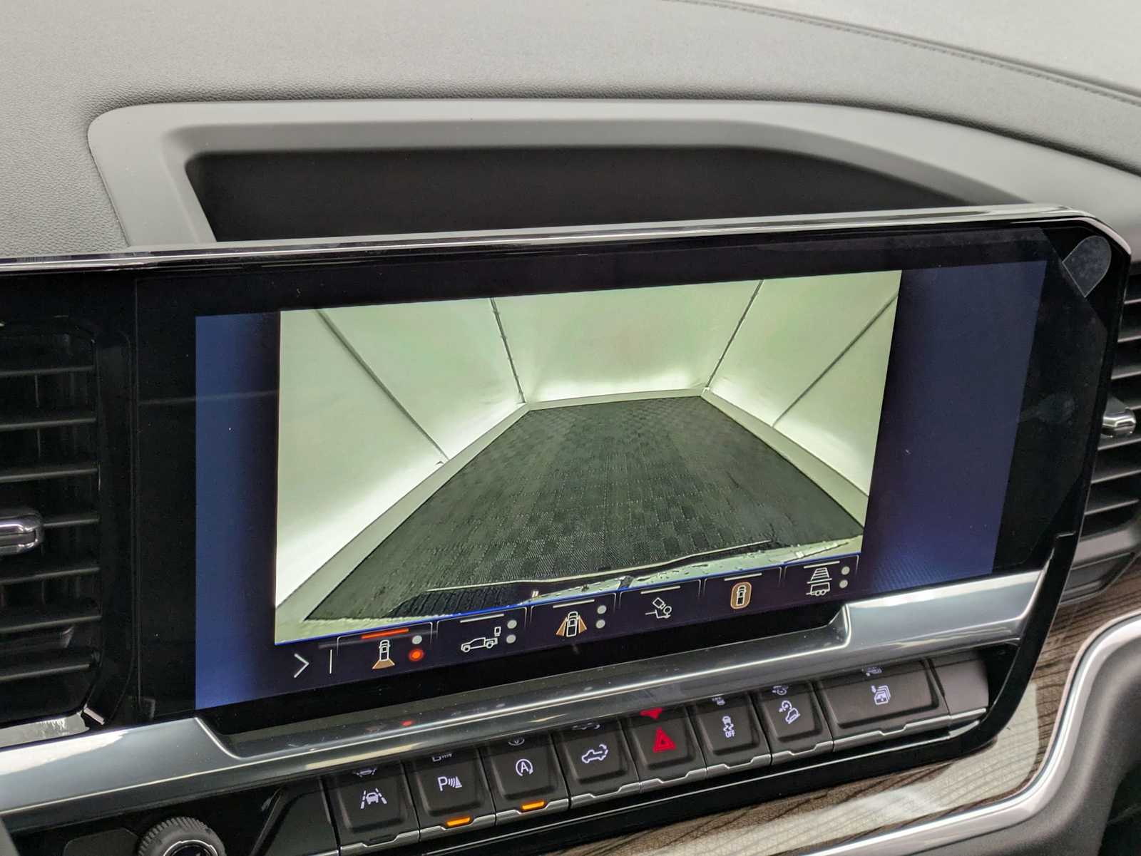 Thumbnail: 2026 Chevrolet Silverado 1500 - 30