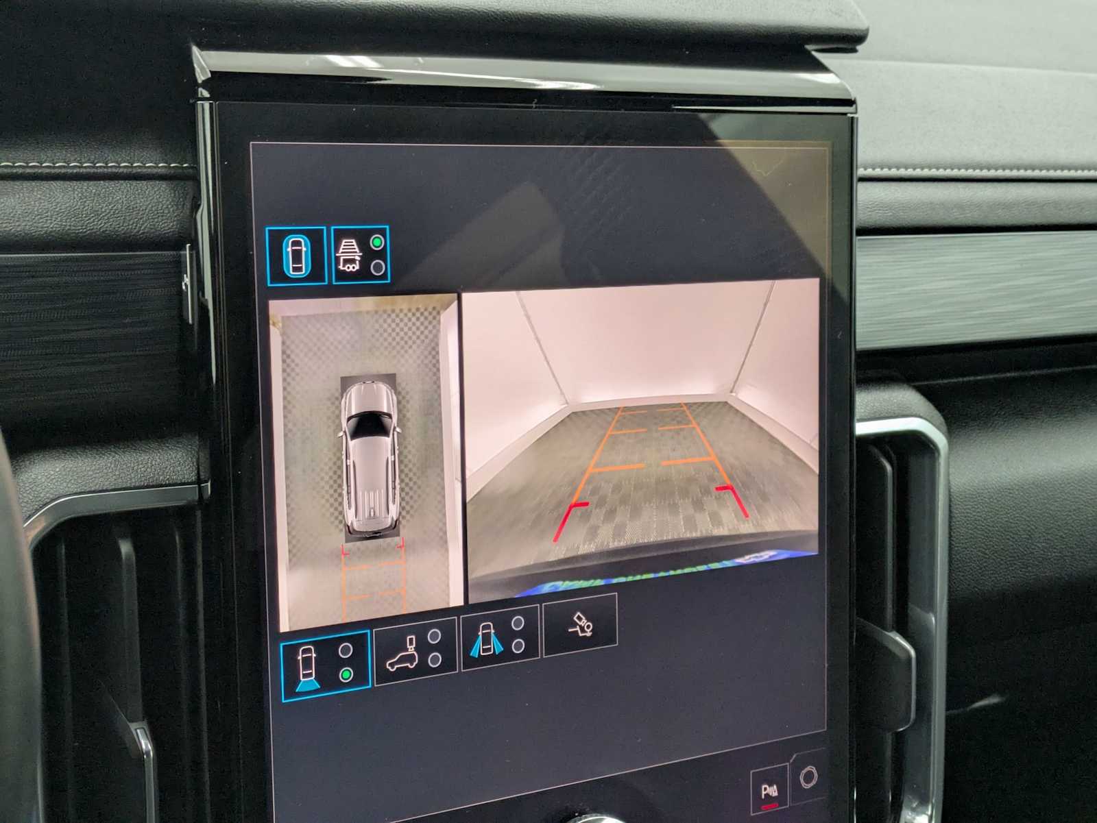 Thumbnail: 2025 GMC Acadia - 28