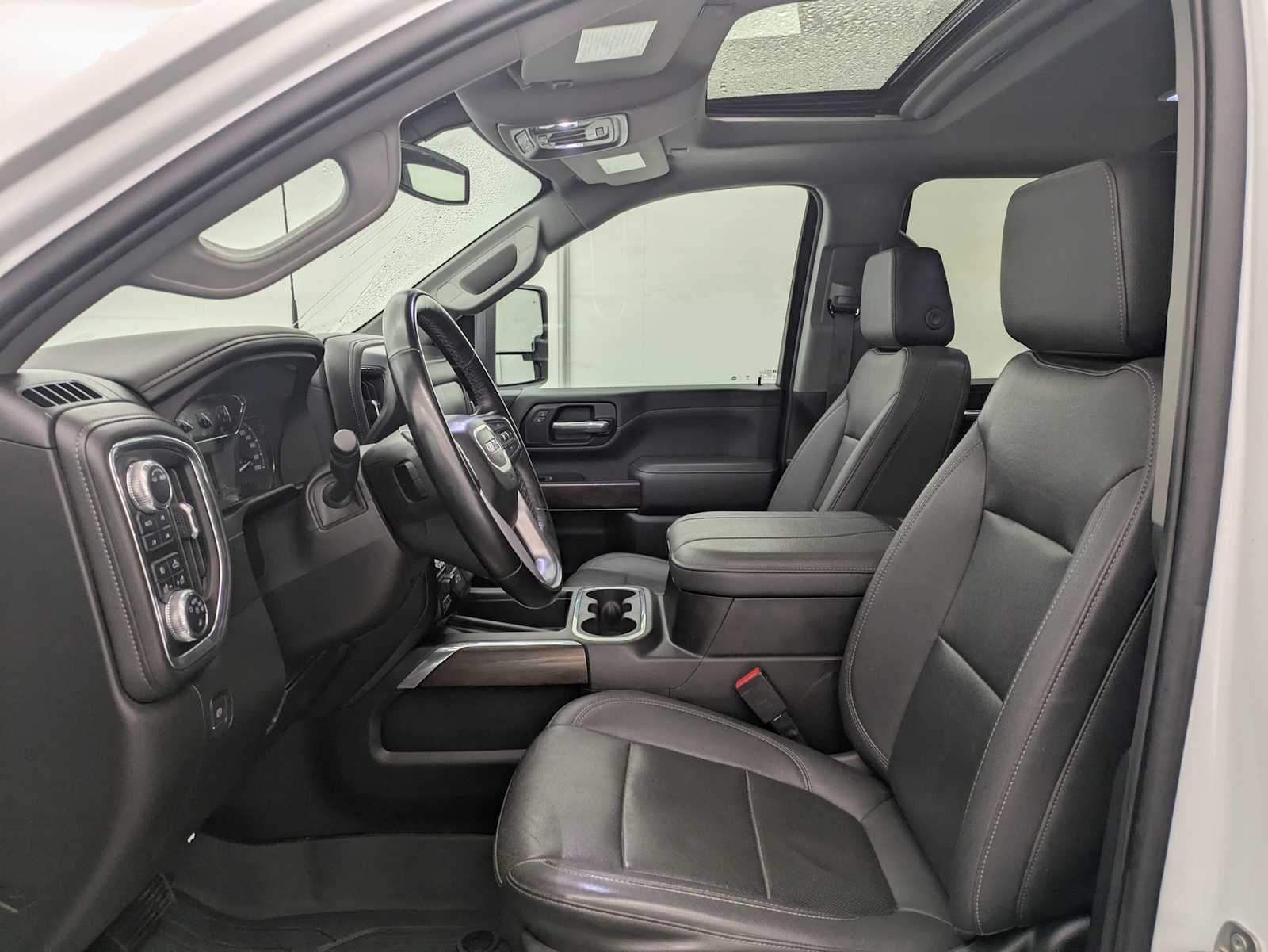 Thumbnail: 2023 GMC Sierra 3500 - 17