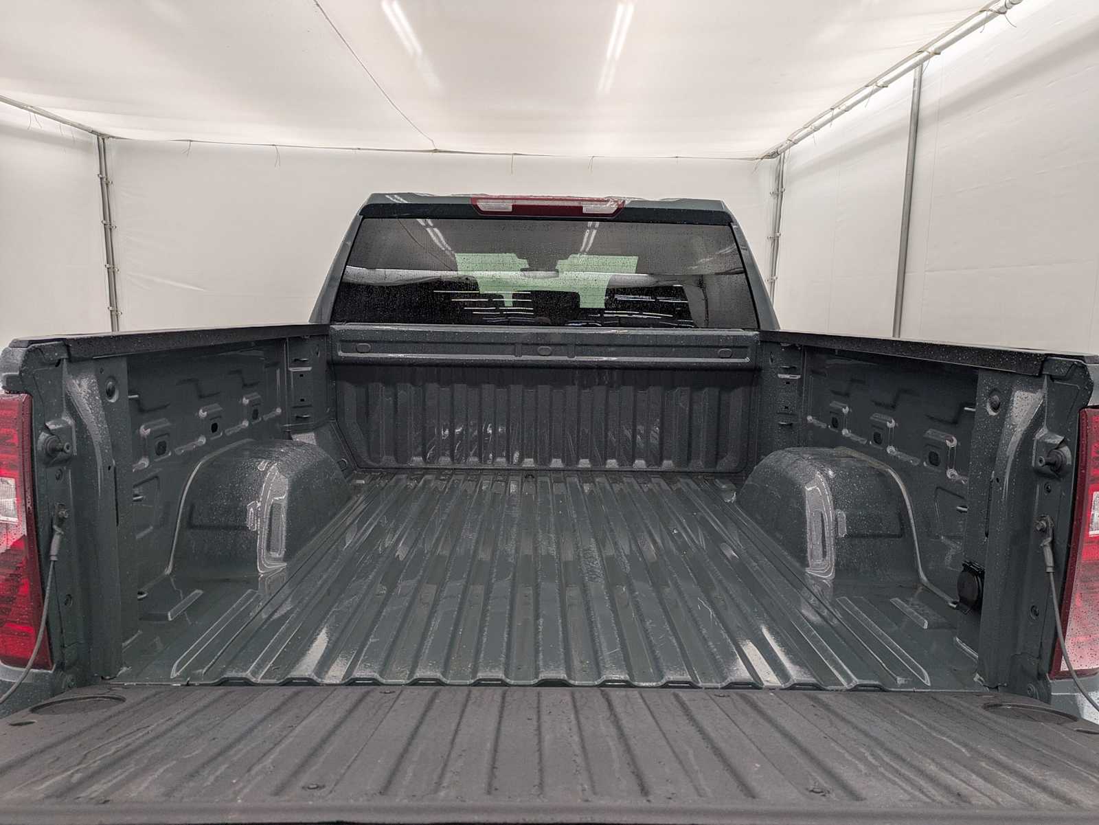 Thumbnail: 2026 Chevrolet Silverado 1500 - 32