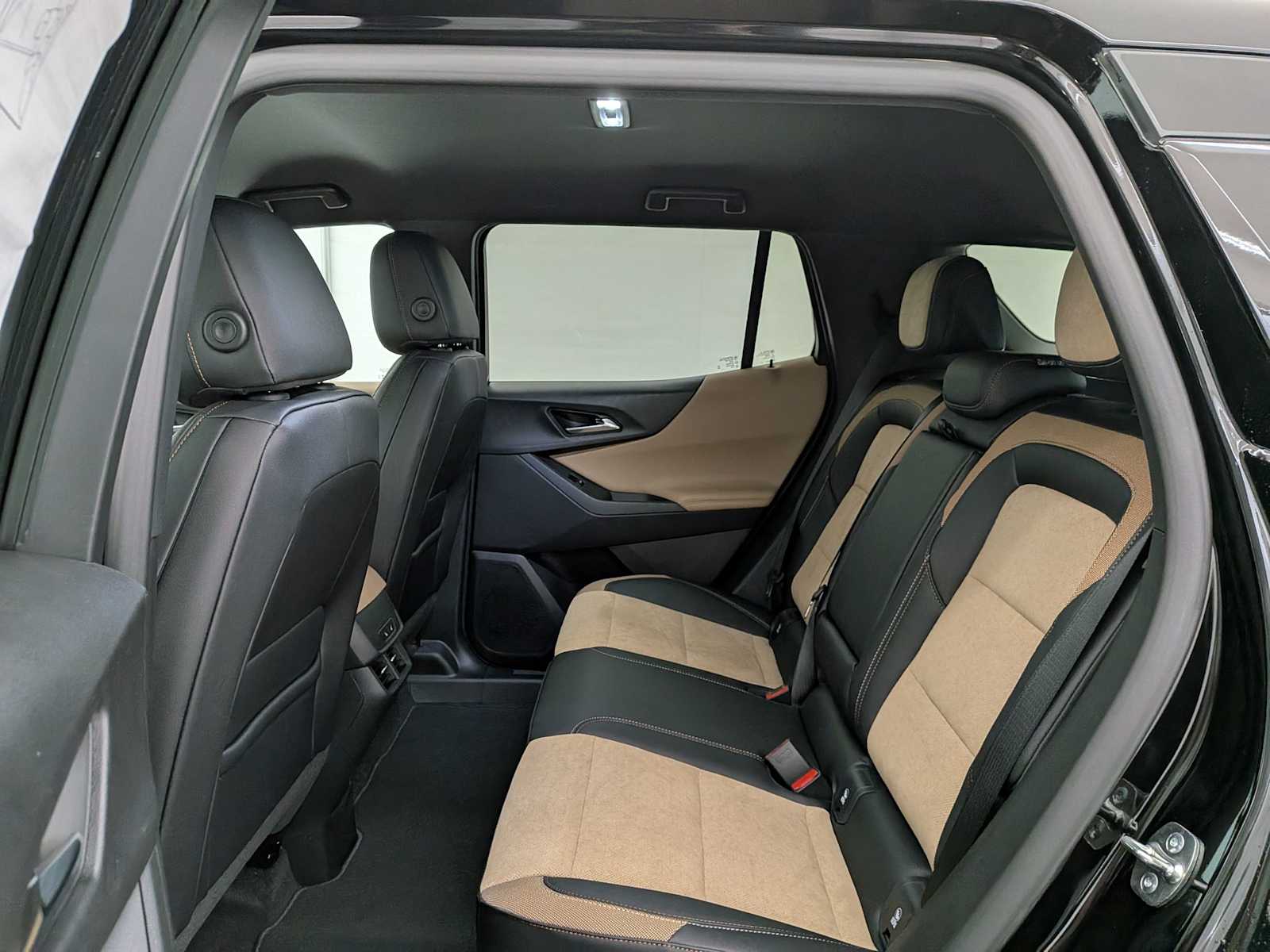 Thumbnail: 2026 Chevrolet Equinox - 21